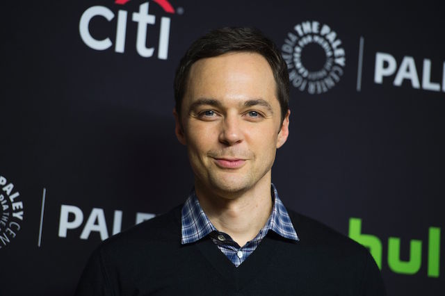 Jim Parsons, Sheldon di The Big Bang Theory riparte da Hollywood di Ryan Murphy