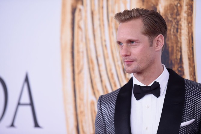 Whoopy Goldberg e Alexander Skarsgard entrano nel cast di The Stand – L’Ombra dello Scorpione di Stephen King