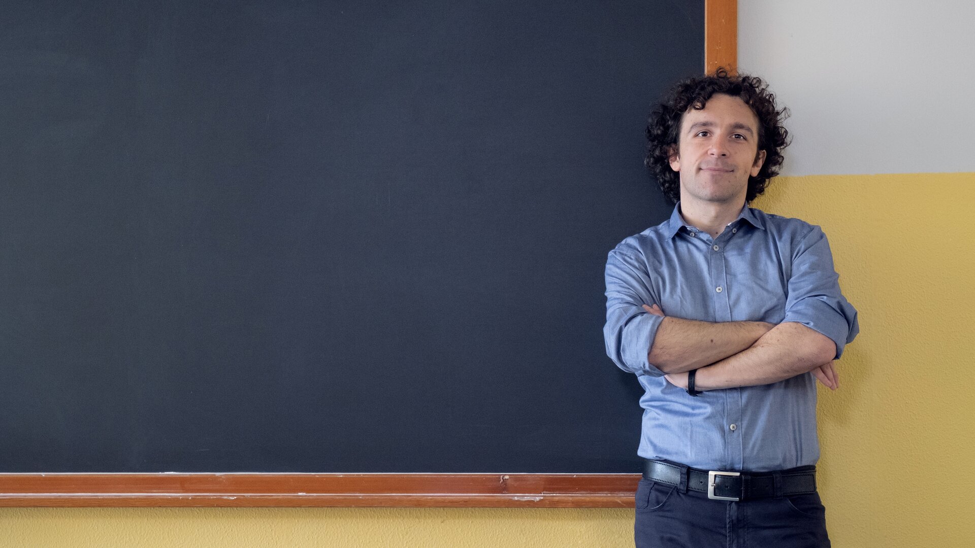 Prof, la scuola siamo noi: laF racconta il mestiere di insegnante, tra quotidianità e sperimentazione