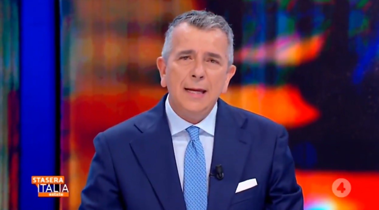 Stasera Italia supera In onda. Giuseppe Brindisi attacca: “Senza traino i somari restano somari”