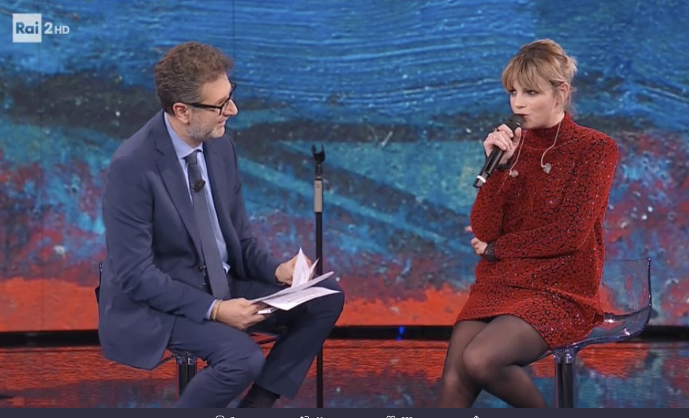 Emma Marrone contro l’hating: “I social devono certificare le persone: bollini al posto del bullismo”
