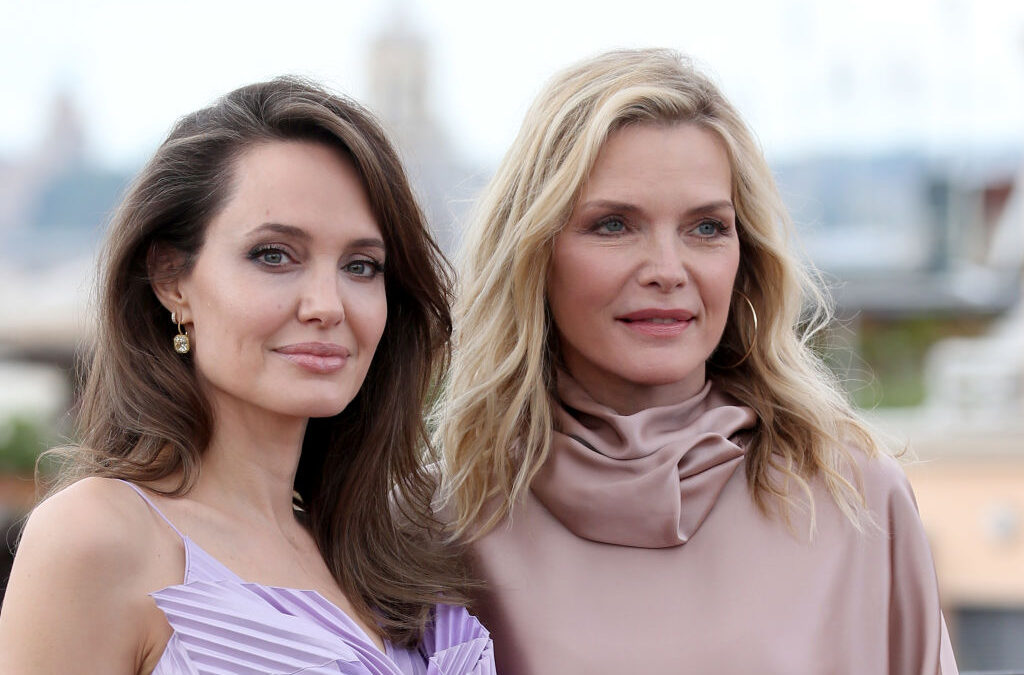 Maleficent 2, Angelina Jolie e Michelle Pfeiffer a Roma: “il nostro è un elogio delle diversità, un invito all’inclusione”