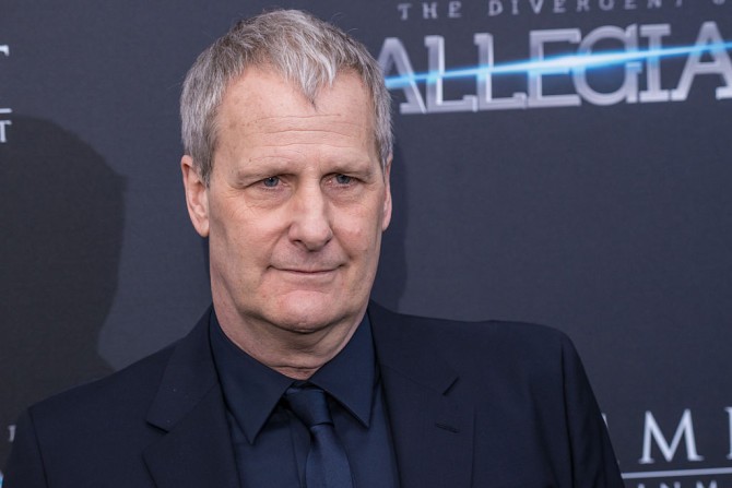 Jeff Daniels sarà il direttore FBI licenziato da Trump in una miniserie CBS Studios