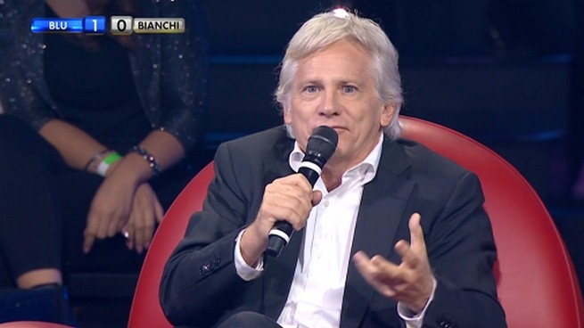 Amici Celebrities, Scarpati a Filiberto: “Mettici il cervello la prossima volta”, ma la frase sparisce nel montaggio (VIDEO)
