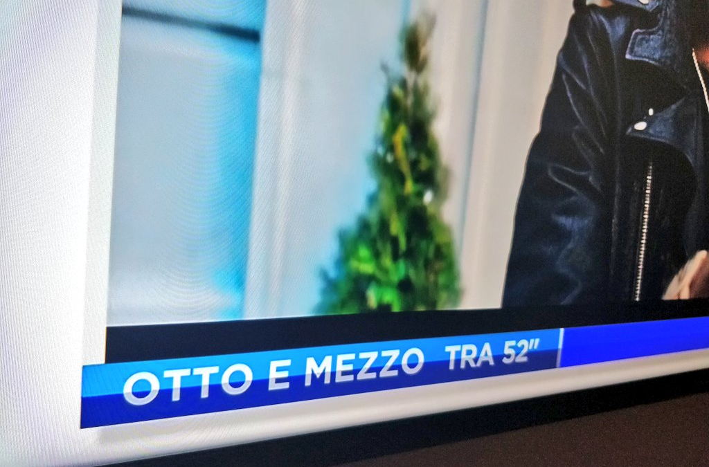 Il timer di messa in onda di Otto e mezzo compare per errore durante un break di DiMartedì
