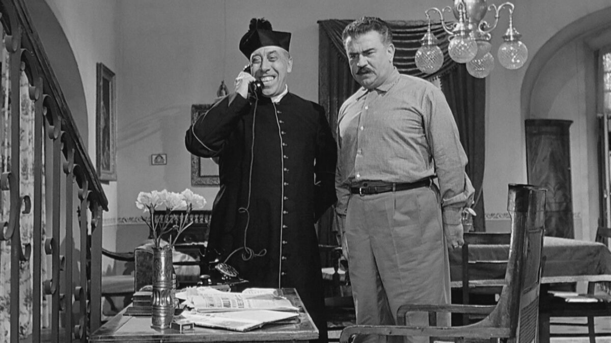 Stasera in tv: “Don Camillo monsignore…ma non troppo” su Rete 4