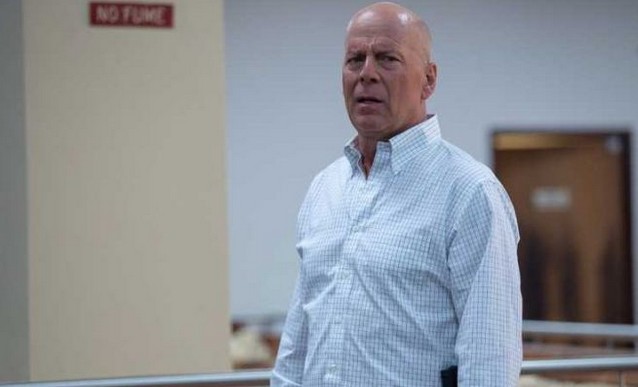 Trauma Center: trailer del thriller d’azione con Bruce Willis e Steve Guttenberg