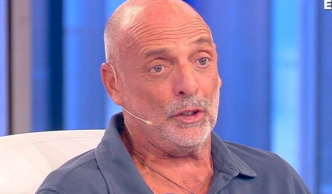 Barbara d’Urso blinda Paolo Brosio, saltano ospitate a Dritto e rovescio e Mattino 5