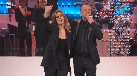 20 anni che siamo italiani con Gigi D’Alessio e Vanessa Incontrada: prima puntata