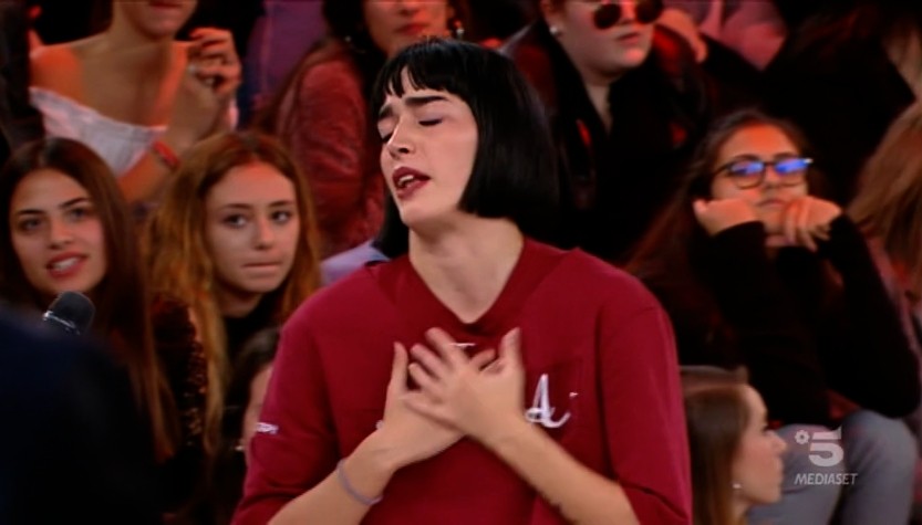 Amici 19, puntata 30 novembre 2019: Martina e Gaia vincono sfida, Sofia eliminata, entra Giuseppe