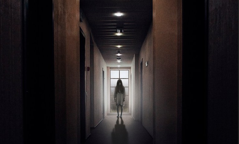 Apparition: trailer del film horror sovrannaturale con Mena Suvari e Kevin Pollak