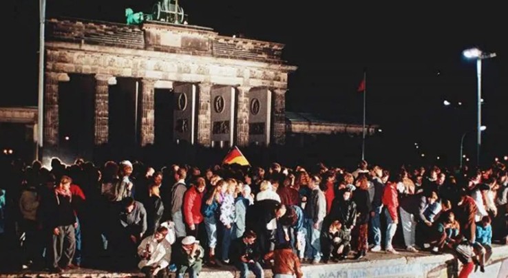La Caduta del Muro di Berlino, 30 anni dopo: la programmazione speciale in tv