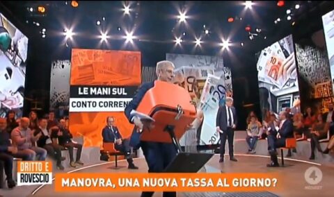 Mario Giordano Show, anche in trasferta. A Dritto e rovescio il giornalista prende la sedia e se ne va (Video)