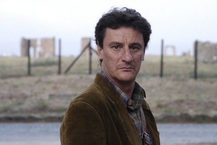 Giorgio Tirabassi è fuori pericolo: “Sto bene e in buone mani…”