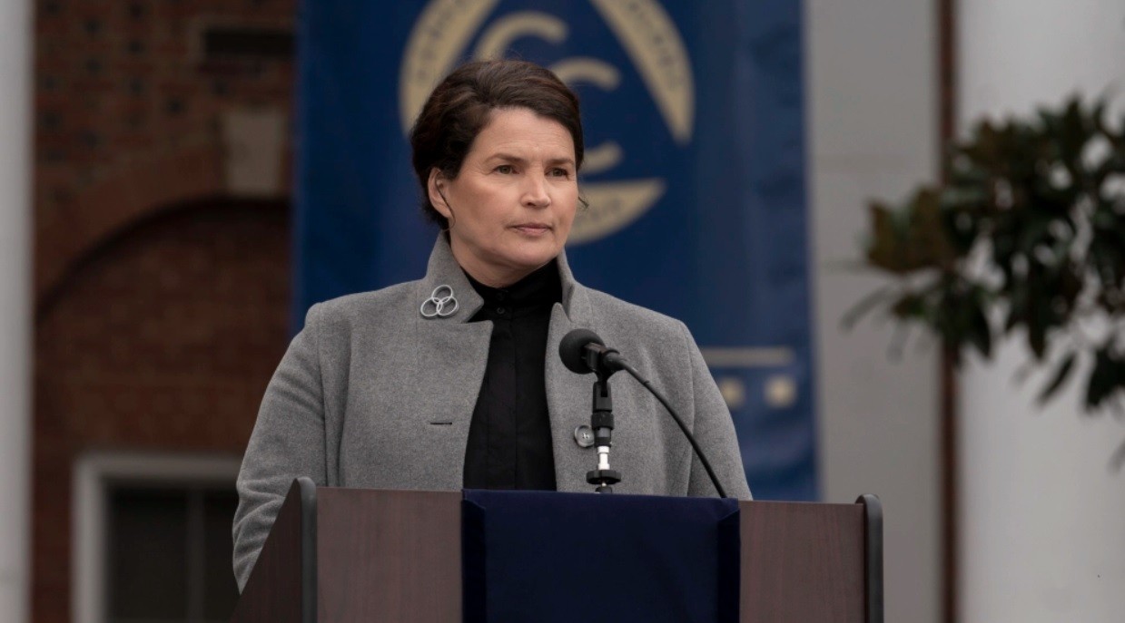 The Walking Dead World Beyond il titolo della terza serie, Julia Ormond nel cast (Video)