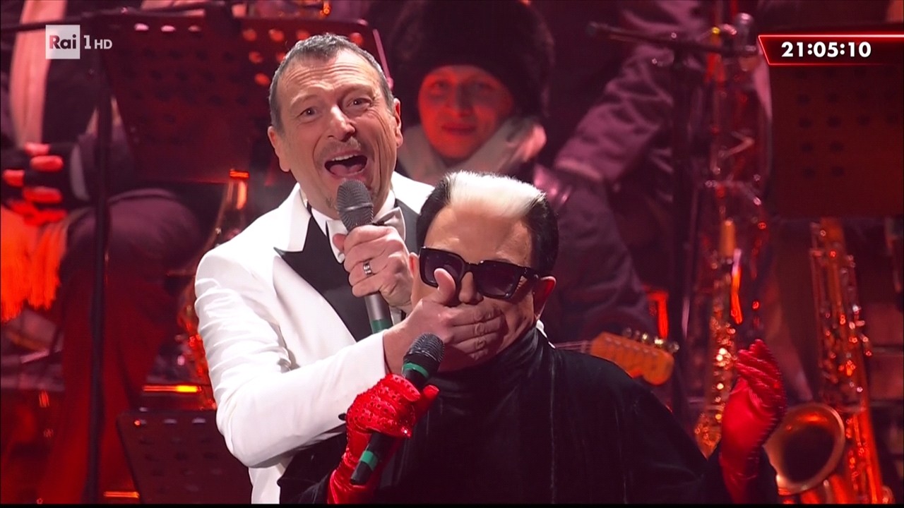 L’Anno che Verrà prova generale di Sanremo 2020 (con gaffe di Romina Power e la ‘spalla’ Malgioglio che ringrazia Mediaset)