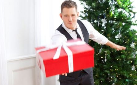 Le canzoni più belle da ascoltare a Natale, in italiano e in inglese (playlist)