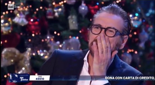 Marco Giallini commosso a Telethon 2019