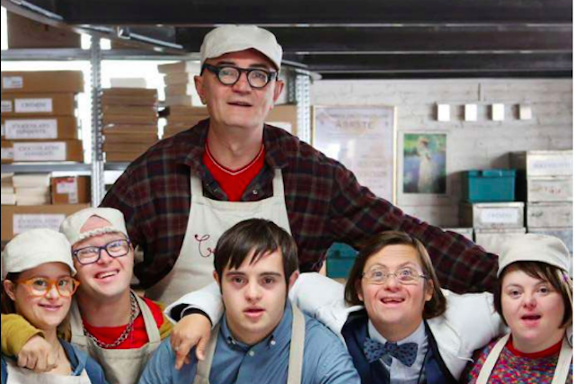 Ognuno è perfetto, il cast