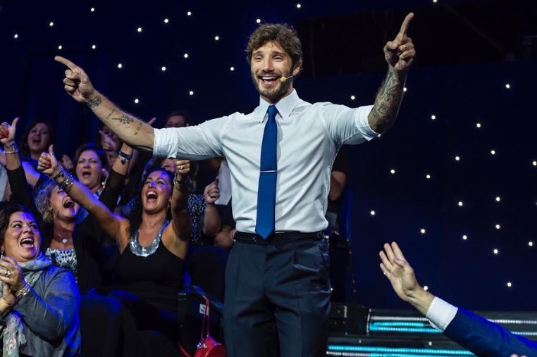Stefano De Martino: “Sanremo? Ora, neanche per tutto l’oro del mondo: lì se sbagli sei morto, se fai bene hai la strada spianata”