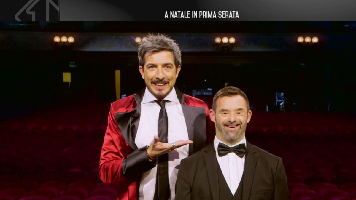 La sera di Natale su Italia 1 è Up and down – Una Favola Normale