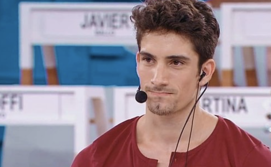 Amici 19, Javier contro il programma: “È una scuoletta, non vale niente: c’è un ballerino uscito da qui con una carriera?”