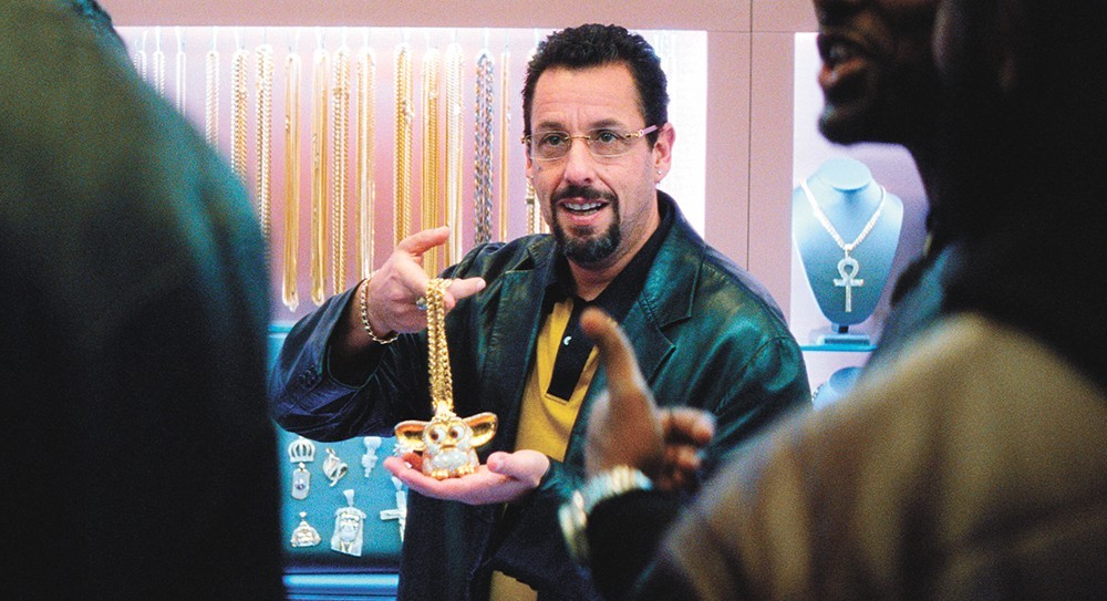 Diamanti grezzi, recensione, Adam Sandler danza come poche altre volte