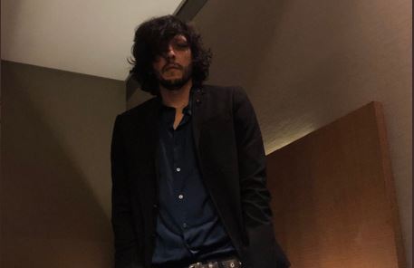 Ermal Meta sta registrando nuove canzoni: l’annuncio sui social