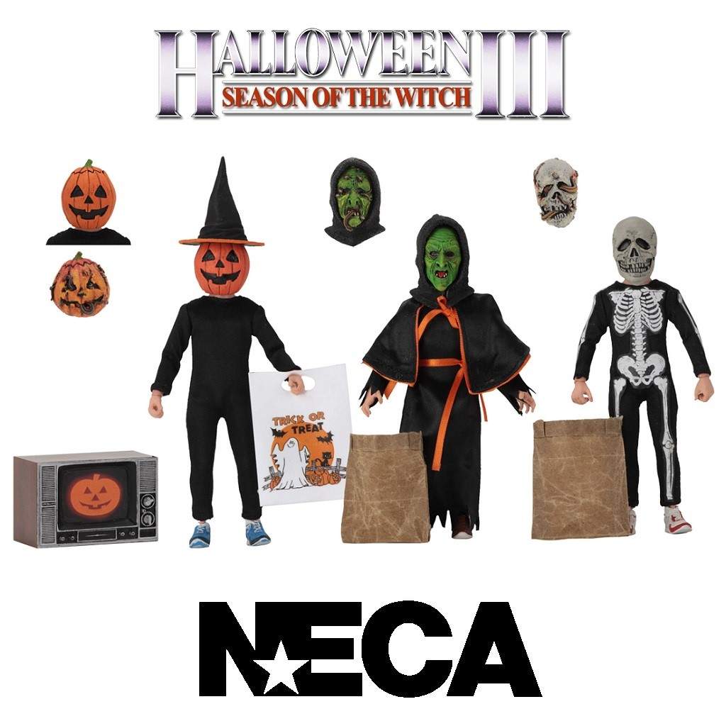Halloween 3: nuovo set di action figures NECA con le maschere della Silver Shamrock