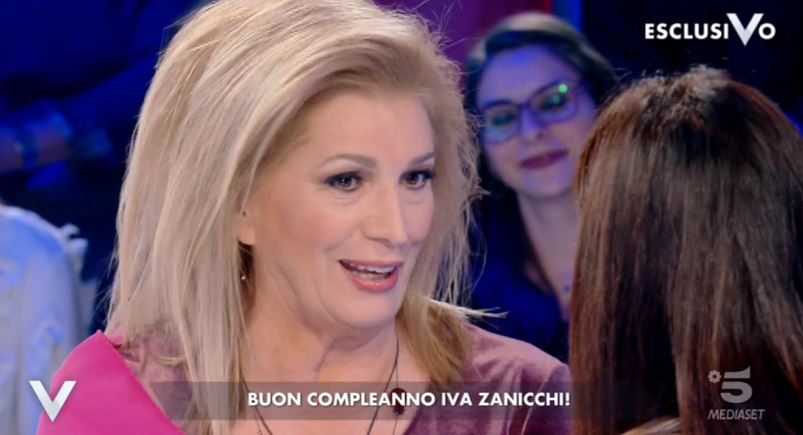 Iva Zanicchi racconta quando Mina ha lanciato il suo disco “Come ti vorrei” contro una parete