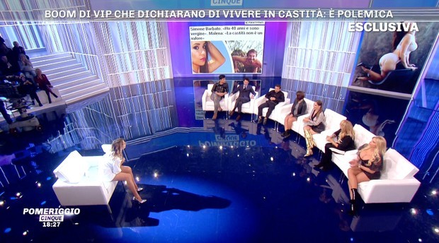 Pomeriggio Cinque, il Codice Media e Minori violato nelle puntate del 15 e 18 ottobre: “Scene svilenti per la figura femminile”