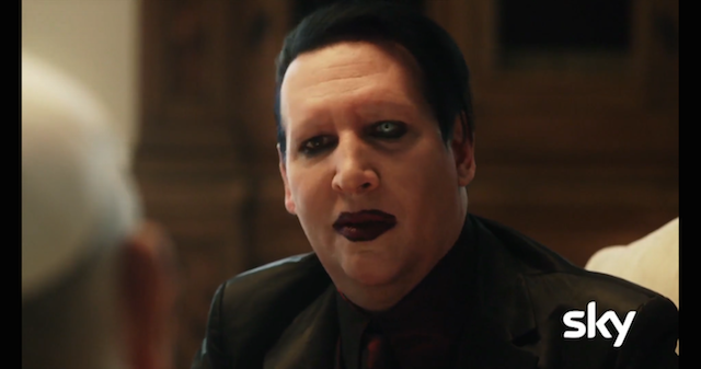 The New Pope, il Papa incontra Marilyn Manson