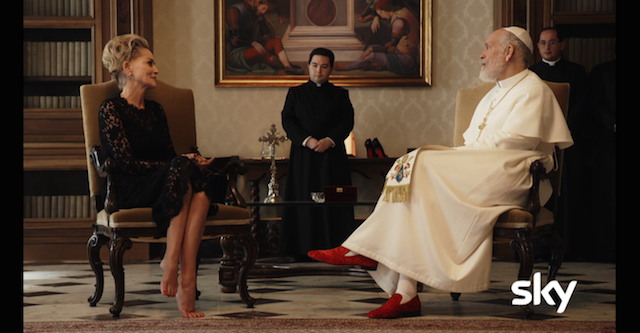 The New Pope, la scena con Sharon Stone