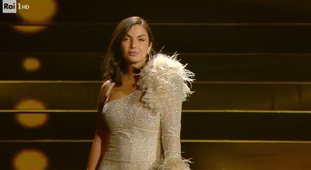 Sanremo 2020, cover: ecco perché Elettra Lamborghini non ha scelto una canzone in gara del Festival