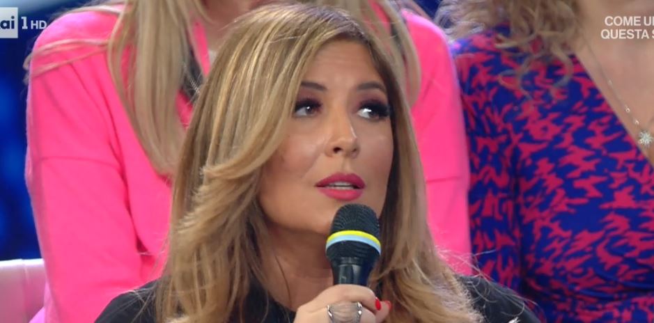 Domenica In, Elettra Lamborghini non entra e se ne va perché c’è Selvaggia Lucarelli?
