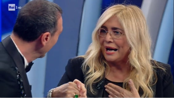 Sanremo 2020, Mara Venier aggiunge il suo animo pop ad un festival…pop!