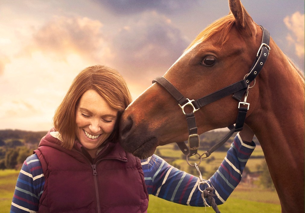 Dream Horse: trailer e clip del film basato su una storia vera con Toni Collette