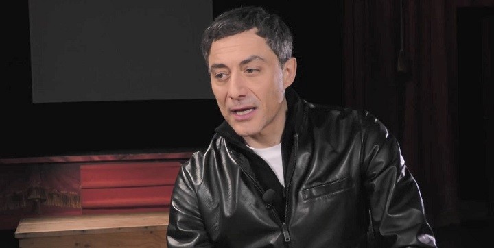 Filippo Timi a Blogo: “Skianto per me vuol dire stupore” (video)