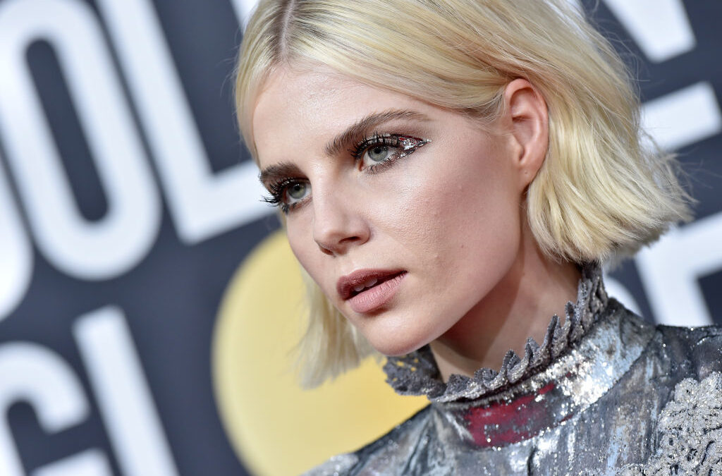 Faithfull, Ian Bonhôte dirigerà il biopic interpretato da Lucy Boynton