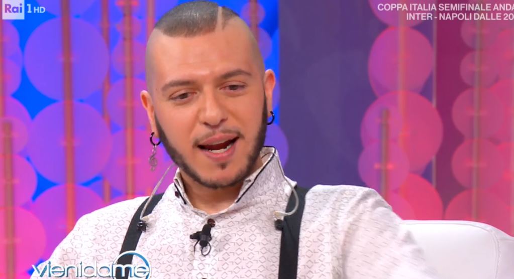 Vieni da Me, Marco Sentieri, Billy Blu e il tema del bullismo: “Molte cose le sto riscavando adesso, erano cose che Marco aveva messo da parte”