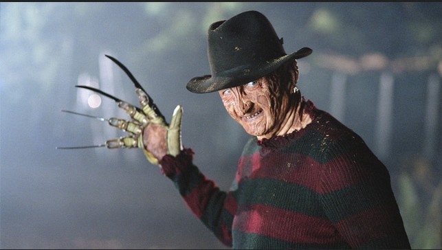 Nightmare: Elijah Wood farebbe un nuovo film solo con Robert Englund
