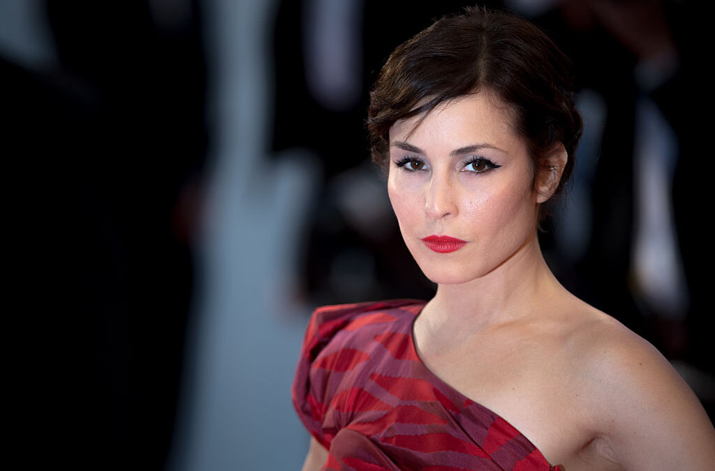 O2: Noomi Rapace protagonista di un thriller fantascientifco prodotto da Alexander Aja