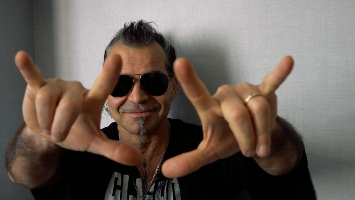Sanremo 2020, Piero Pelù a Blogo: “Al Festival festeggio 40 anni di musica rock, in Italia… ho già vinto”
