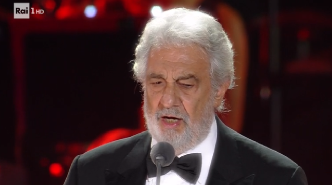 Placido Domingo chiede perdono per le molestie sessuali