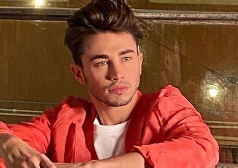 Lo sappiamo entrambi, Riki: la canzone di Sanremo 2020 su un amore che sta finendo
