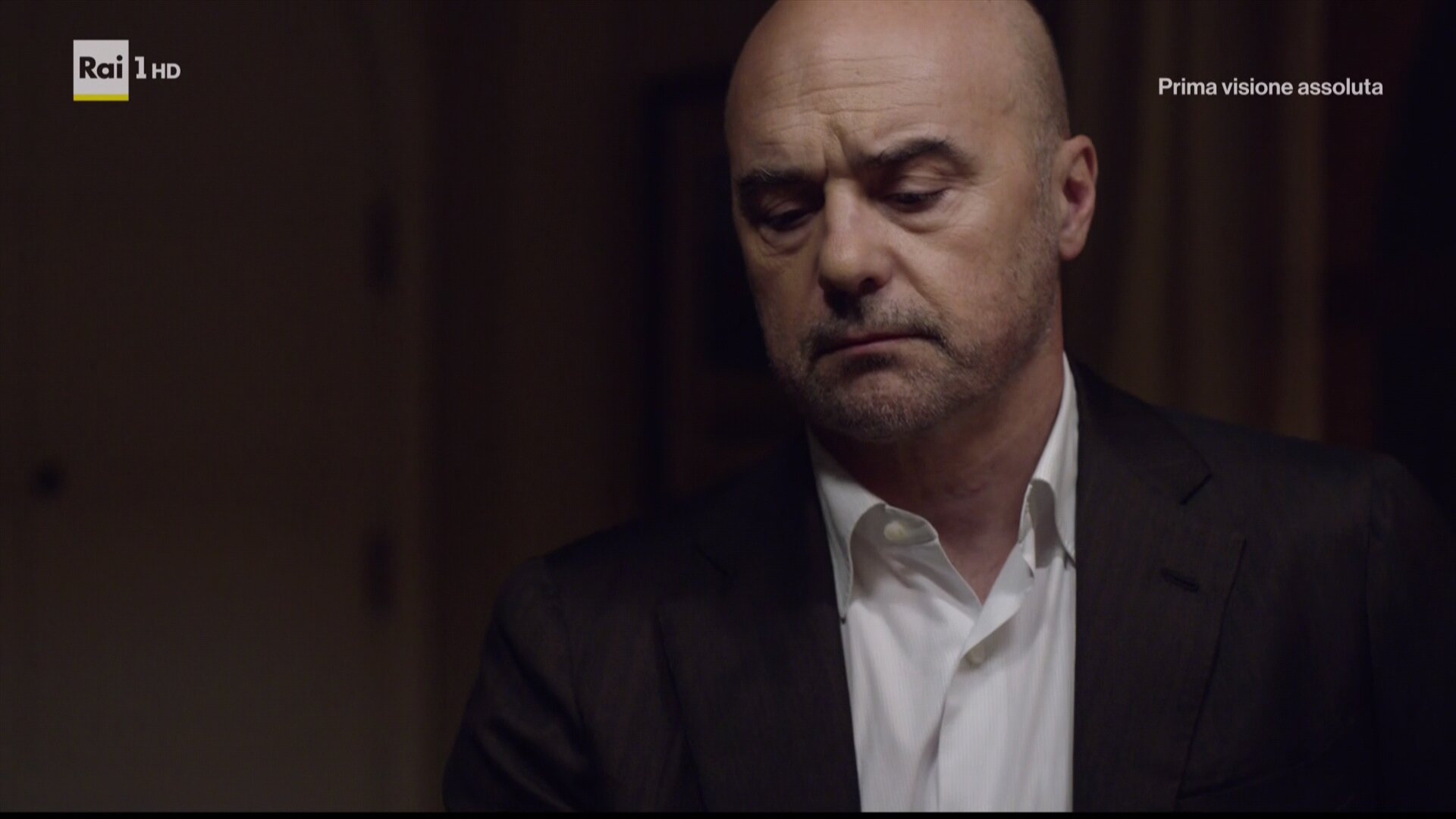 Il Commissario Montalbano tra pedofilia e migranti non consola, ma aiuta a riflettere
