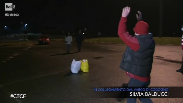 Che Tempo Che Fa e la consegna dei vestiti al “varco di Codogno” (Video)
