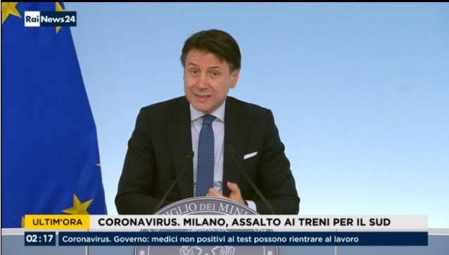 Coronavirus, Giuseppe Conte in conferenza stampa alle 2.15 di notte: accese solo Canale 5 e RaiNews