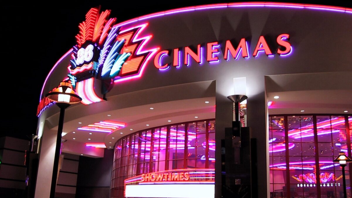 Coronavirus: chiusi i cinema di Los Angeles e New York