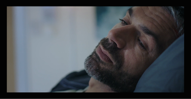 Doc – Nelle tue mani, Andrea fa amicizia con il suo compagno di stanza